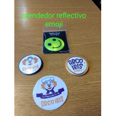 Prendedor Reflectivo Emoji X U -pin Reflective Badge-